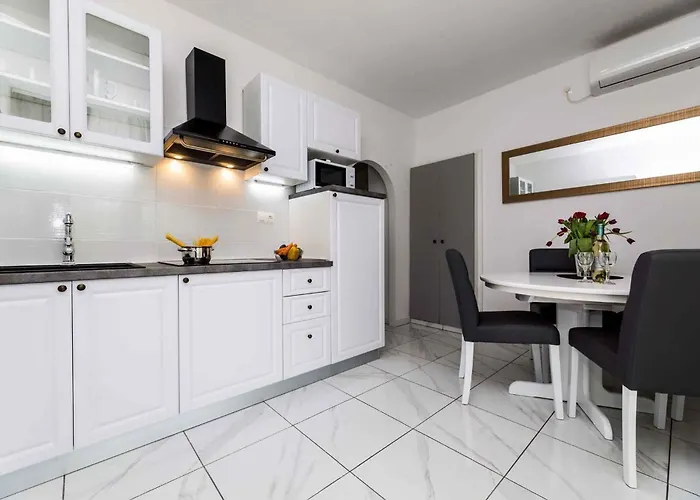 In - Insel Krk 36871 Διαμέρισμα *